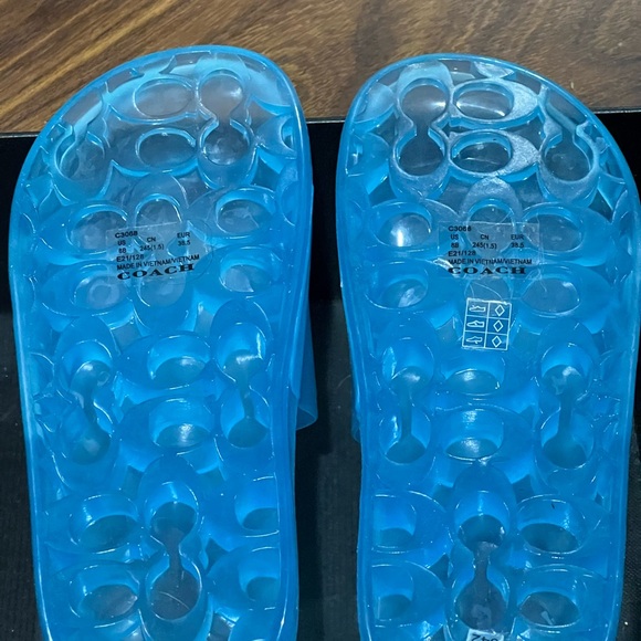 Coach Ribber Slide - Picture 4 of 6